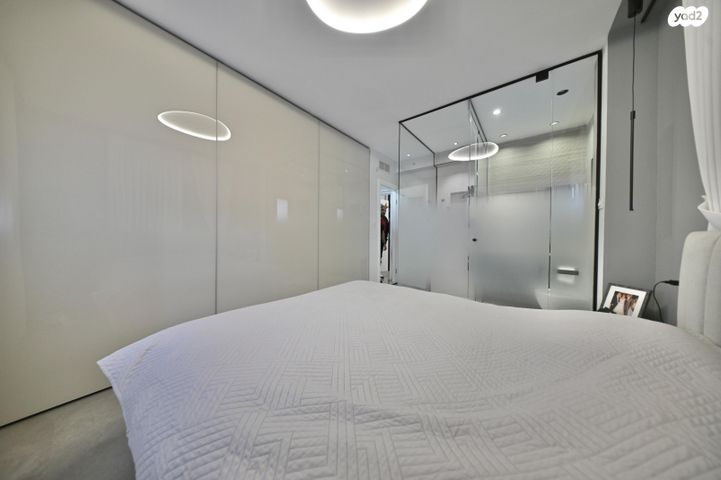 דירה, יעקב פיכמן, ח-501, חולון