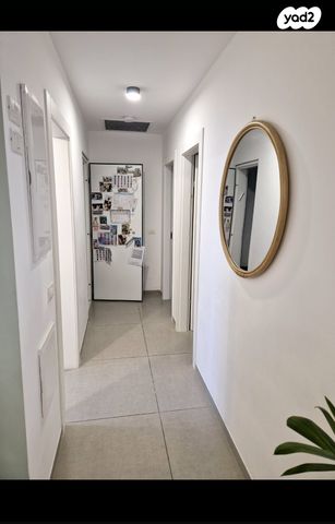 דירה, נווה זמר, רעננה