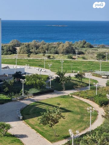 דירה, אכזיב, נהריה