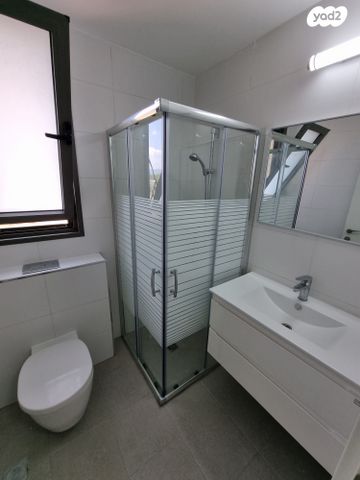 דירה, אכזיב, נהריה