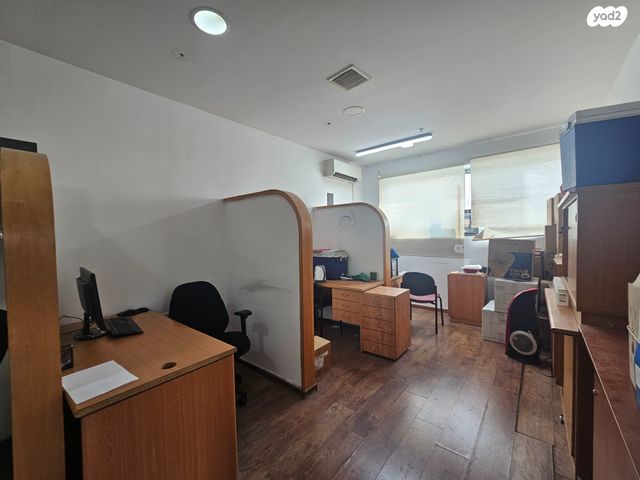 משרדים, הקוממיות, אזור תעשיה, בת ים