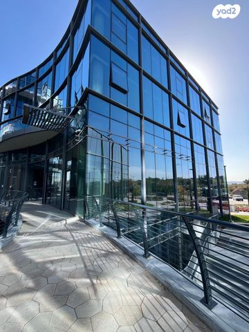 משרדים, מרכז עינב, מודיעין מכבים רעות