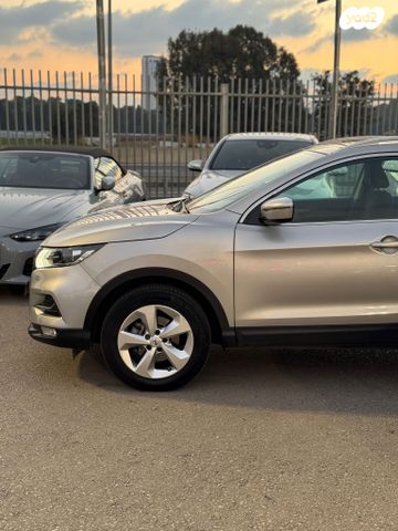 ניסאן קשקאי