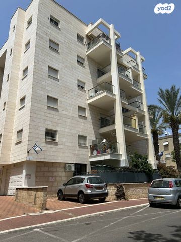 מנשה 5