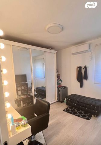 דירה, יגאל אלון 3, לב מוצקין, בנה ביתך, קרית מוצקין