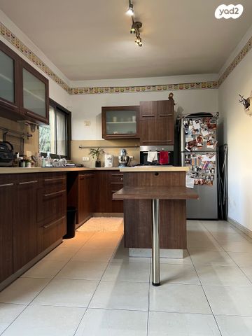 דירה, יצחק שדה, יד אליהו, תל אביב יפו