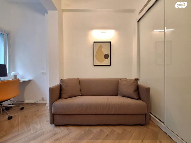 דירה, אמיל זולא, הצפון הישן - דרום, תל אביב יפו