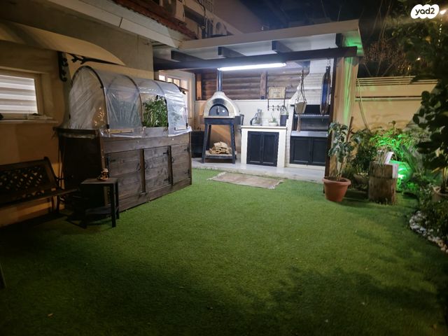 דו משפחתי, קהילת ניו יורק 31, נווה נוף, אקדמאים, לוד