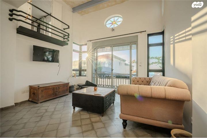 גג/ פנטהאוז, הצדף 9, עג'מי, גבעת העליה, תל אביב יפו