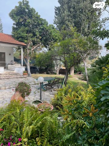 בית פרטי/ קוטג', טרומפלדור 36, נווה מגן, רמת השרון