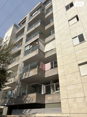 גג/ פנטהאוז, אריה בן אליעזר, אשדוד