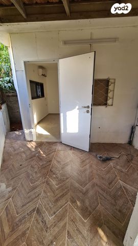 דירת גן, ארנון, אלון, רמת השרון