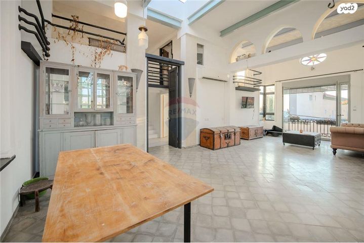 גג/ פנטהאוז, הצדף 9, עג'מי, גבעת העליה, תל אביב יפו