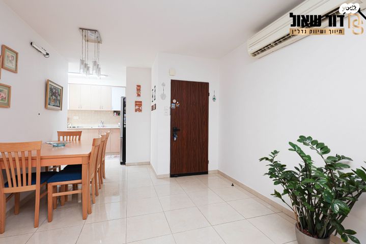 דירה, הרב אבו רביע, עין גנים, פתח תקווה