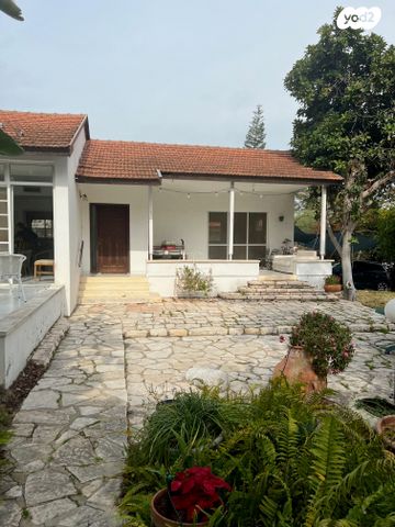 בית פרטי/ קוטג', טרומפלדור 36, נווה מגן, רמת השרון