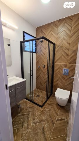 דירת גן, ארנון, אלון, רמת השרון