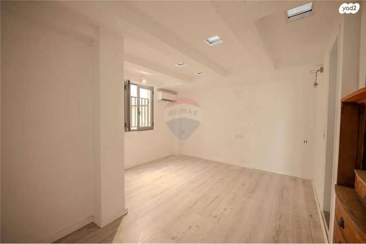 גג/ פנטהאוז, הצדף 9, עג'מי, גבעת העליה, תל אביב יפו