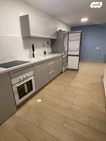 מבצע עובדה 14