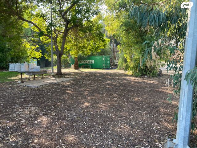 מגרשים, כינרת מושבה