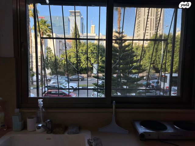 דירה, יצחק שדה, יד אליהו, תל אביב יפו