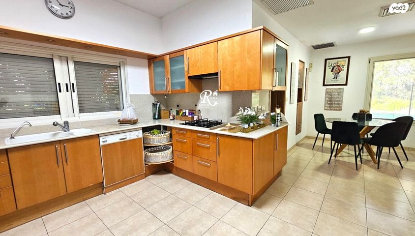 בית פרטי/ קוטג', סביון