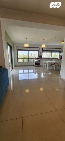 בית פרטי/ קוטג', כפר האורנים