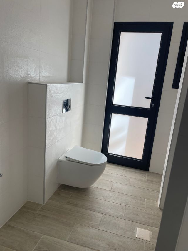 גג/ פנטהאוז, שלום אש, הדר יוסף, תל אביב יפו