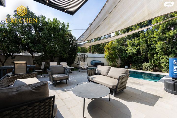 דו משפחתי, קרית ויצמן, רעננה