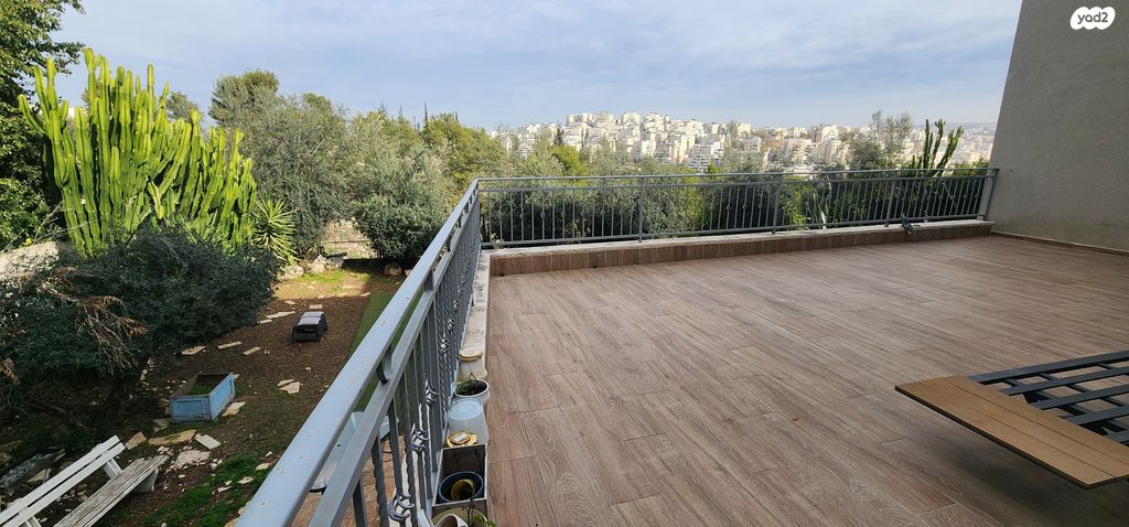 בית פרטי/ קוטג', כפר האורנים