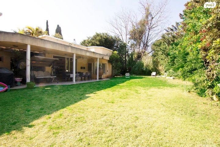 בית פרטי/ קוטג', סביון