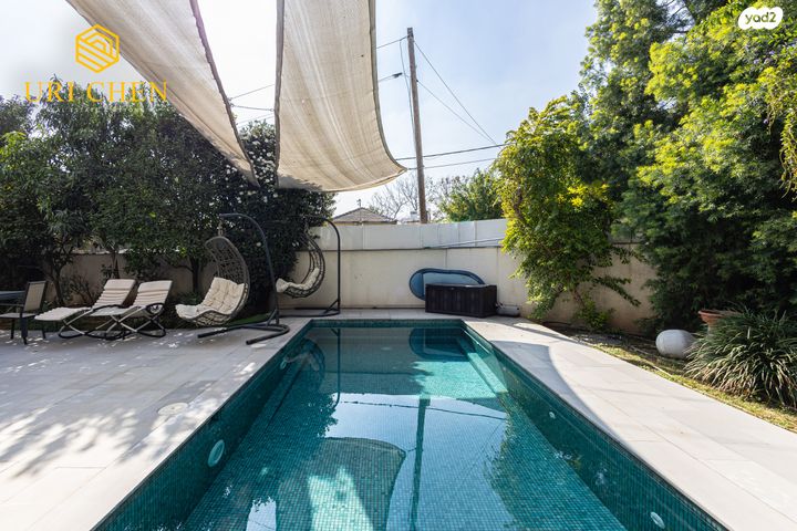 דו משפחתי, קרית ויצמן, רעננה