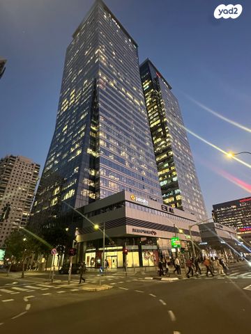 יגאל אלון 94