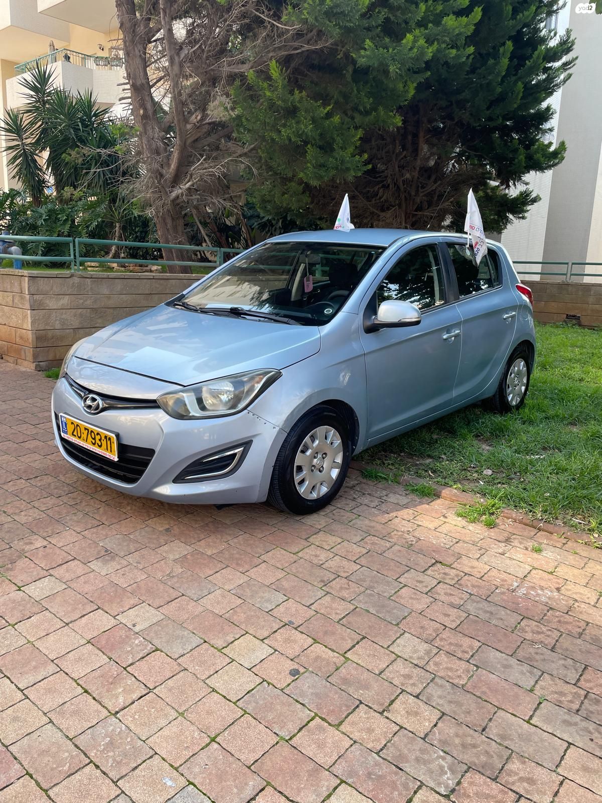 מודעת רכב יונדאי i20