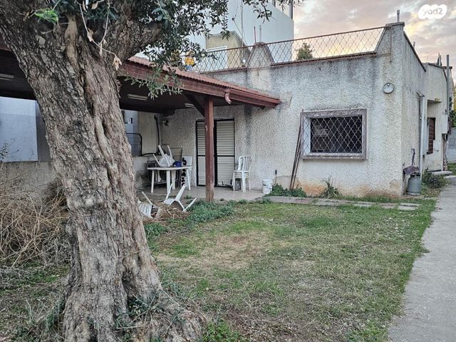 דו משפחתי, לח"י 6, שעריה, פתח תקווה