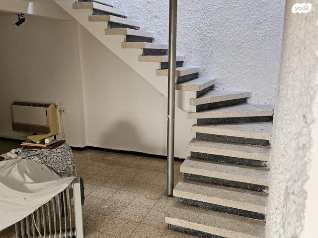 דו משפחתי, לח"י 6, שעריה, פתח תקווה