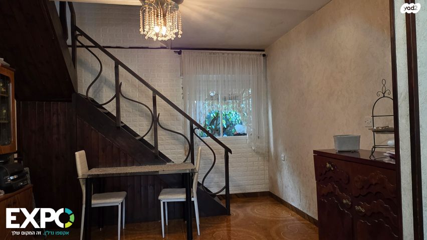 דו משפחתי, הבשן 36, אריאל