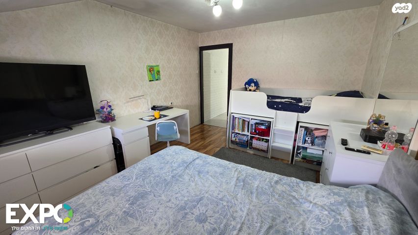 דו משפחתי, הבשן 36, אריאל