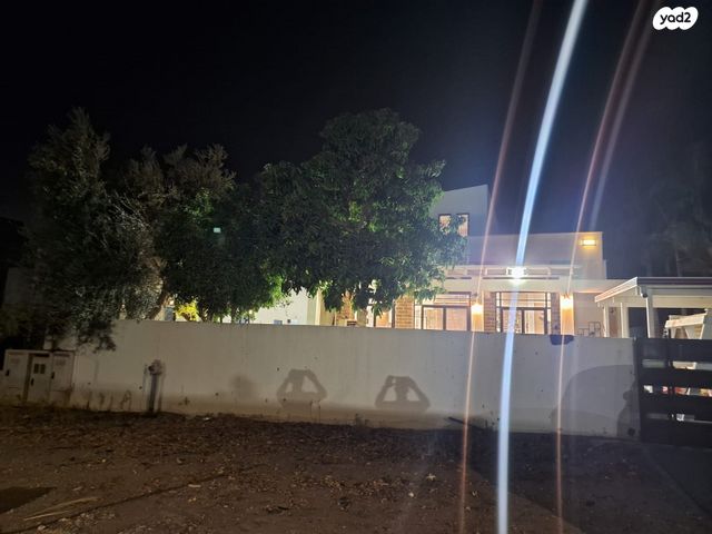 בית פרטי/ קוטג', חצב