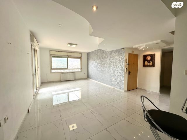 גג/ פנטהאוז, הרב אריה בינה, חומת שמואל, הר חומה, ירושלים