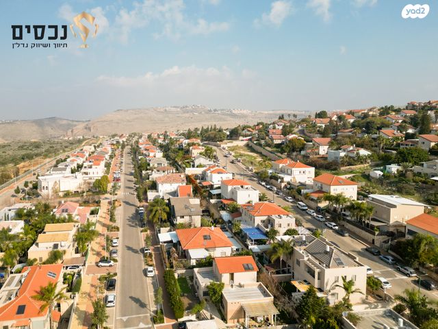 בית פרטי/ קוטג', בית אריה / עופרים