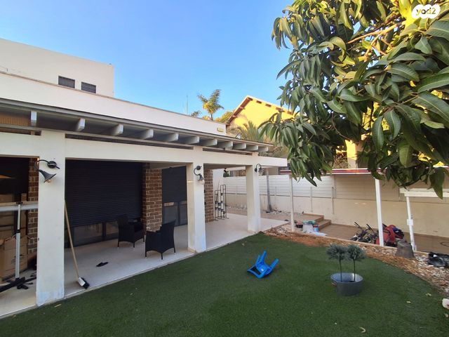 בית פרטי/ קוטג', חצב