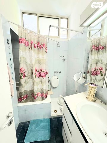 דירה, קרן קיימת לישראל, בורוכוב, גבעתיים