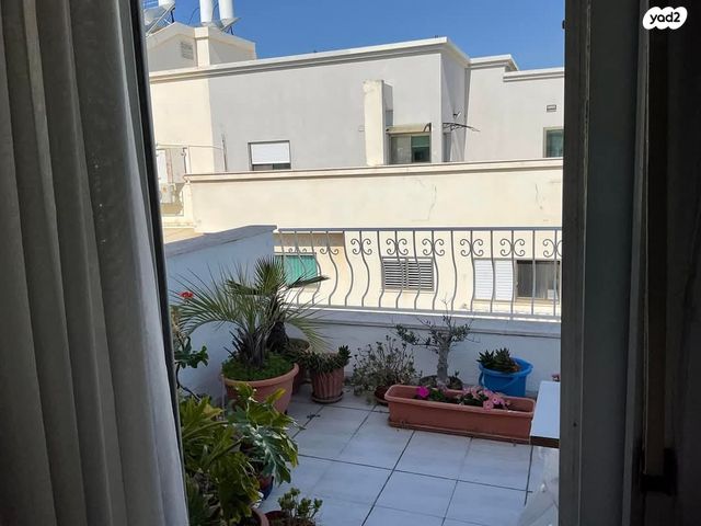 גג/ פנטהאוז, קרן היסוד, עיר, מרכז העיר, נהריה