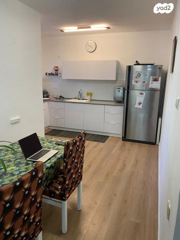 דירה, יעקב 38, ג' / מרכז מזרח העיר, רחובות