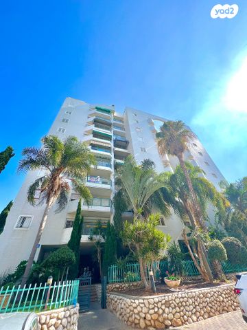 גג/ פנטהאוז, צלילי חנינא 8, ניר אביב, תל אביב יפו