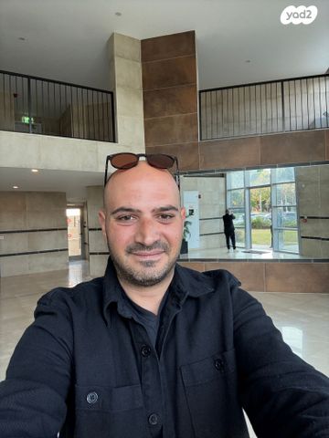 דירה, הרצליה