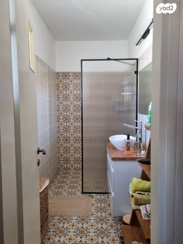 דופלקס, מעלה אדומים