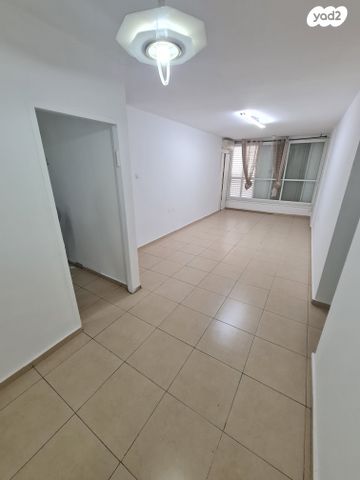 דירה, שדרות יוספטל, גבעה א', שביט, קרית אתא