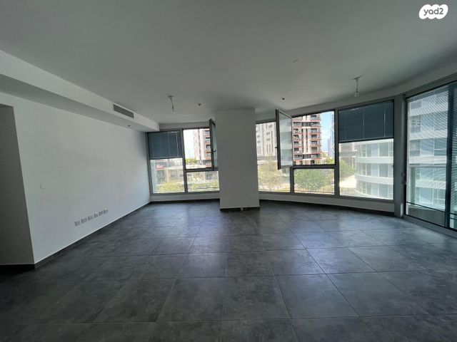 גרציאני יצחק 6