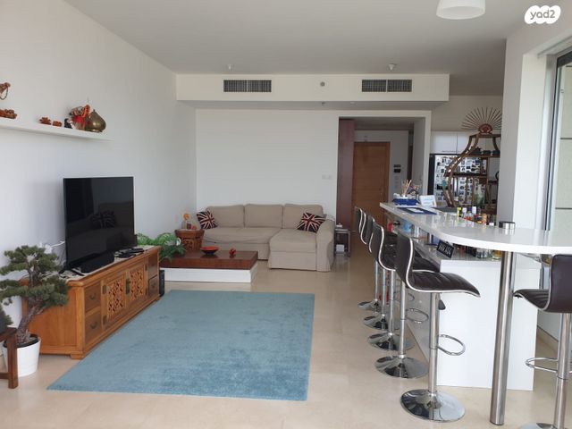 דירה, ניסים אלוני 1, צמרות איילון, פארק צמרת, תל אביב יפו